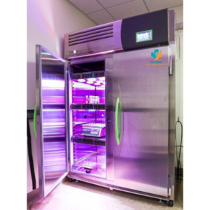 PLANT GROWTH CHAMBER LEW-132